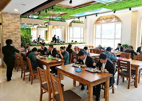 感恩企業(yè)關懷 共筑美好家園